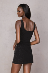 Sylvia – Himmelblaues Minikleid mit Strassverzierung