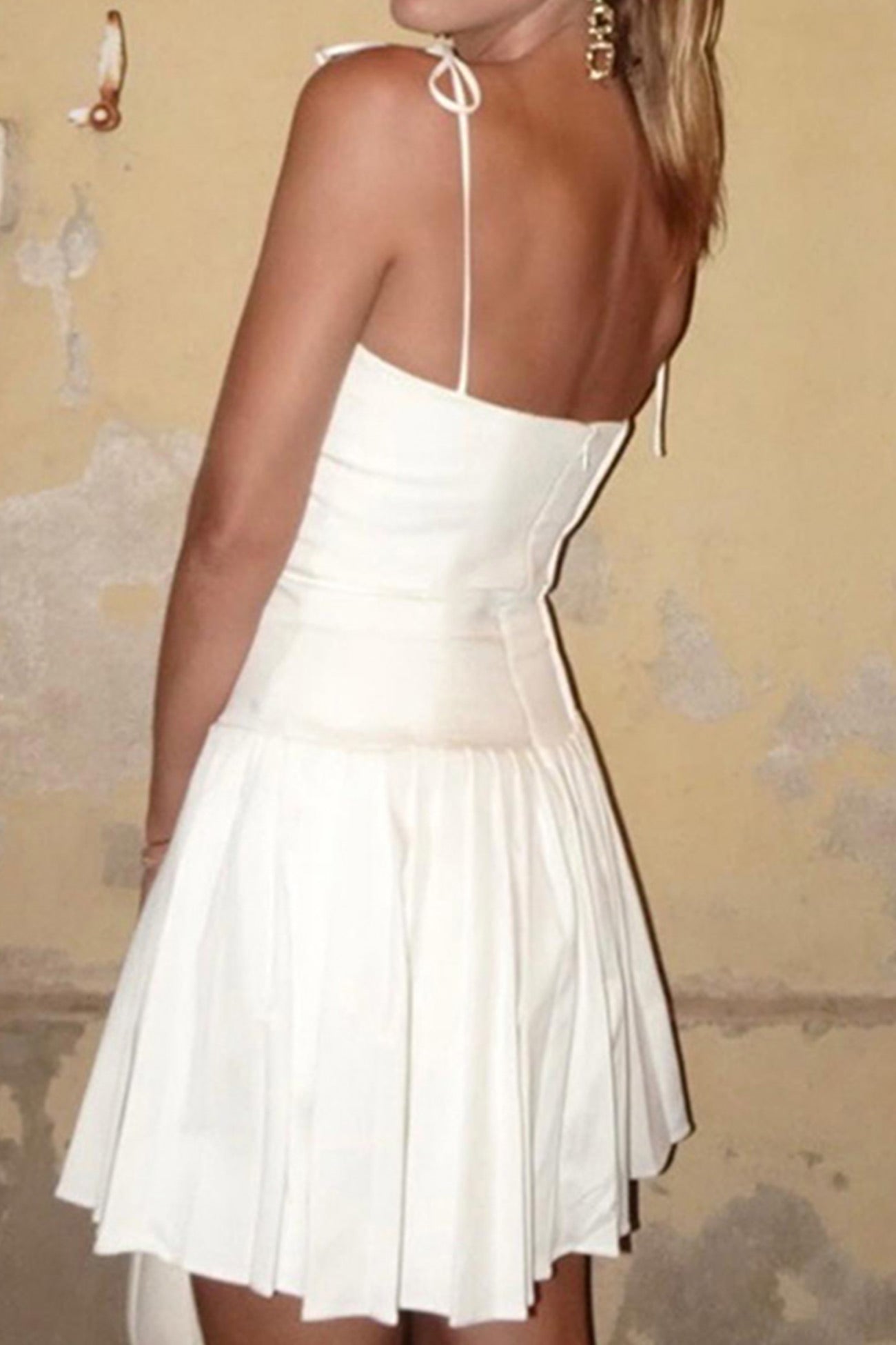 Camisole-Kleid mit Korsett und Plissee