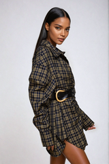 Yamini – Hemd-Minikleid mit Gitterschnalle