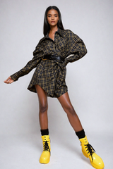 Yamini – Hemd-Minikleid mit Gitterschnalle