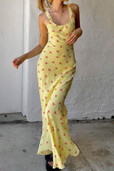 Gelbes Trägerkleid mit U-Ausschnitt und Blumenmuster