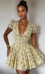 Sommerliches Plisseekleid