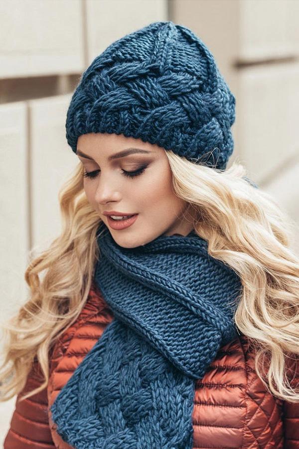Retro style rhombus lattice thick needle wool knitted hat