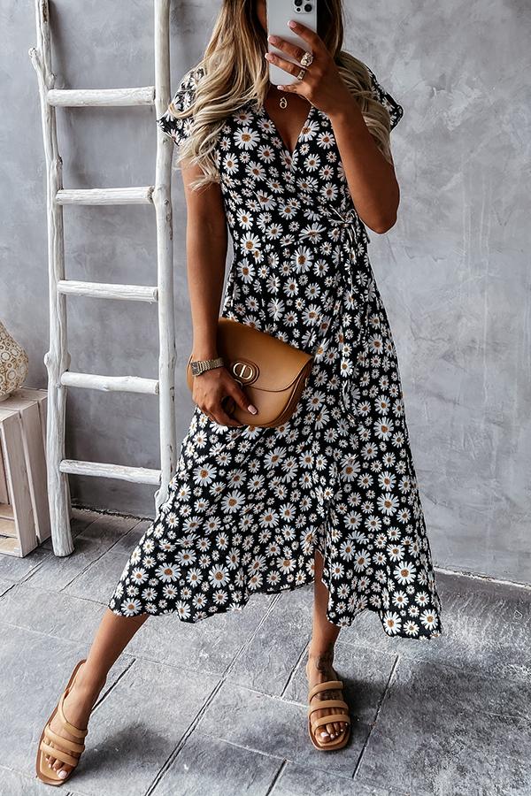 Loved By You Daisy Floral Midi Dress