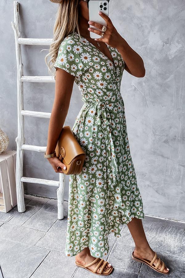 Loved By You Daisy Floral Midi Dress