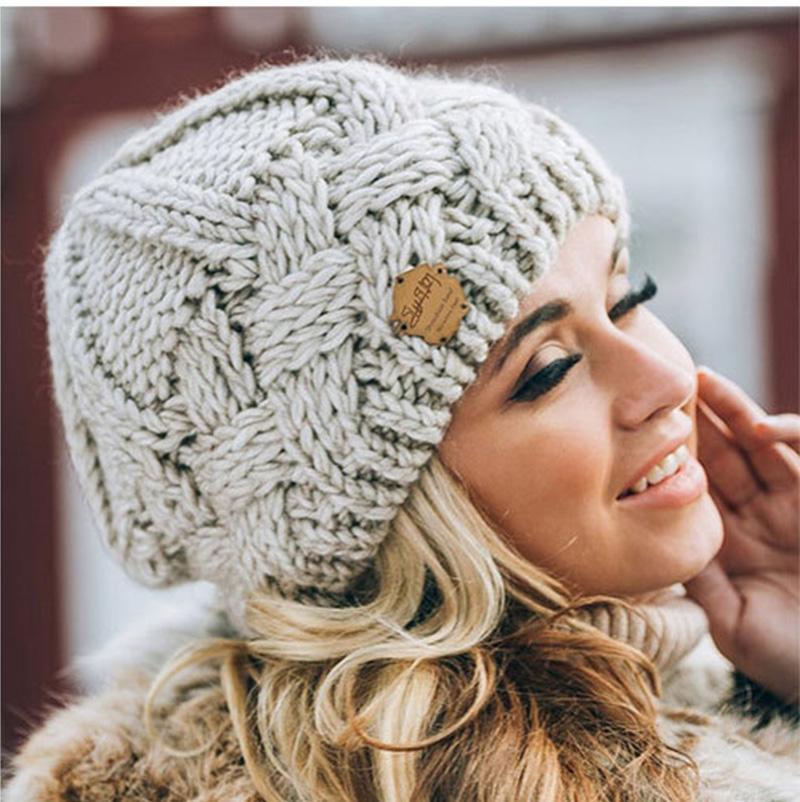 Retro style rhombus lattice thick needle wool knitted hat